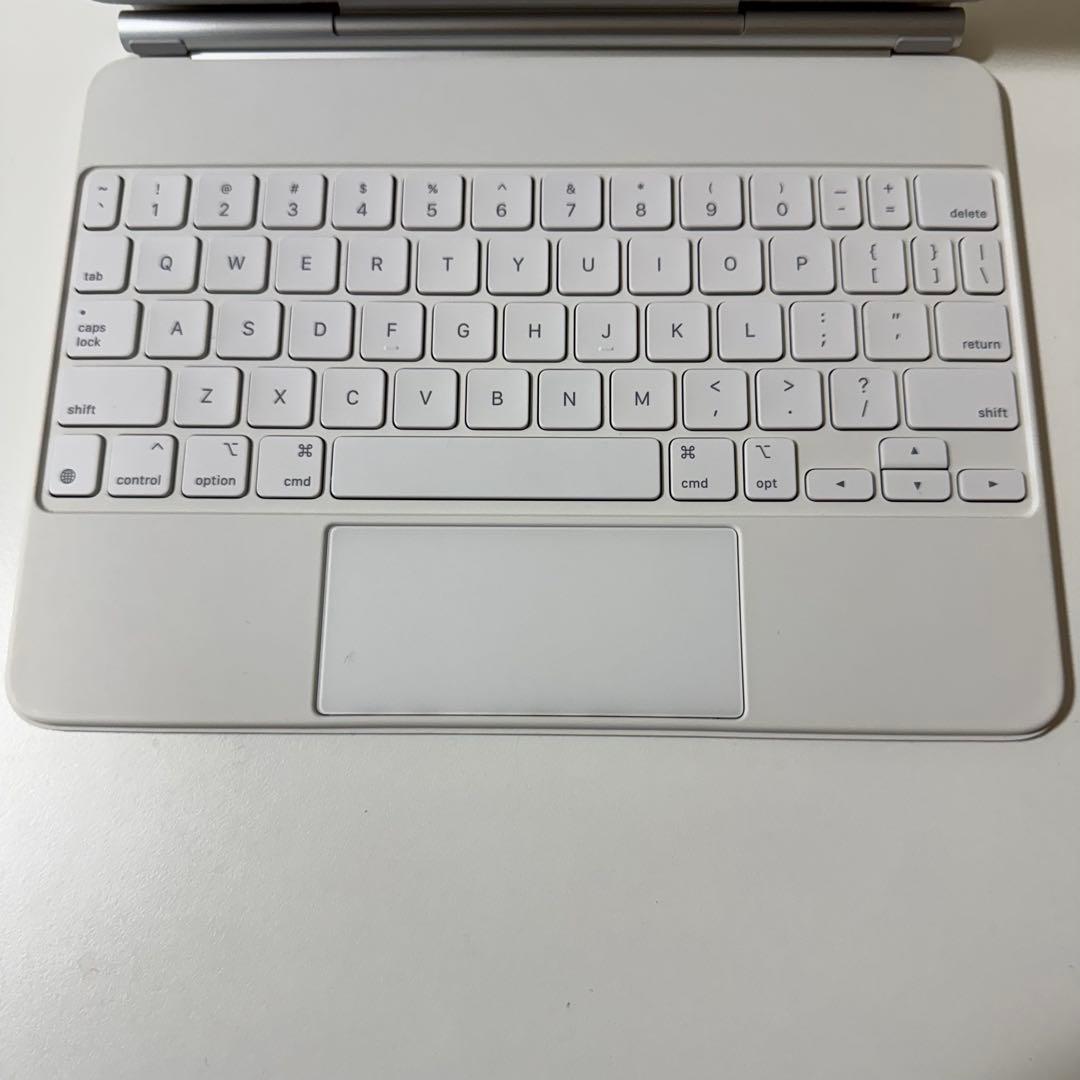 11インチiPad Magic Keyboard 英語（US) ホワイト 箱付