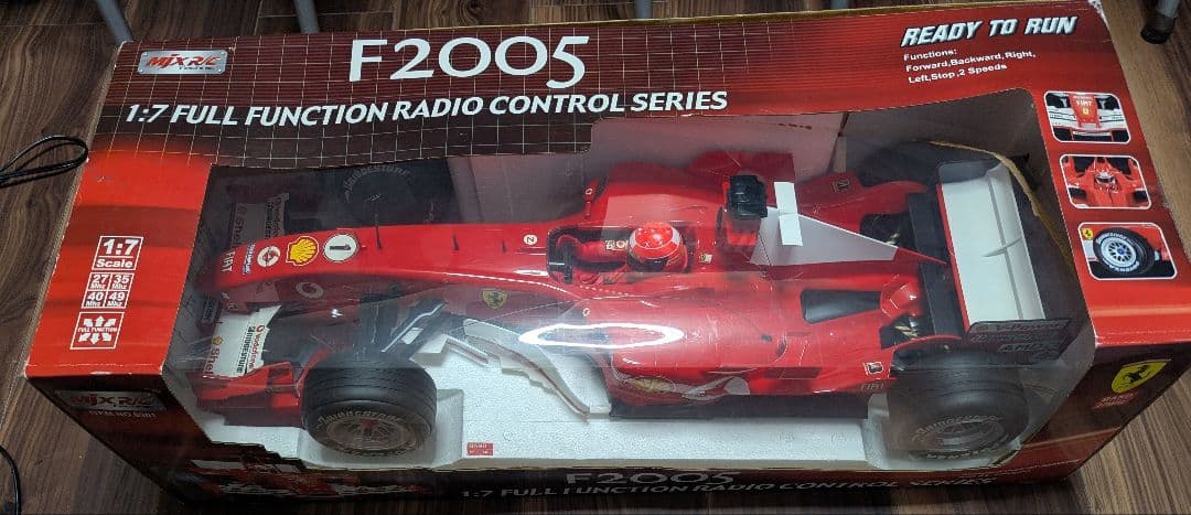 週末Sale シュー◯ッ◯ フェラーリF2005 １/７ 新品未開封動作未確認
