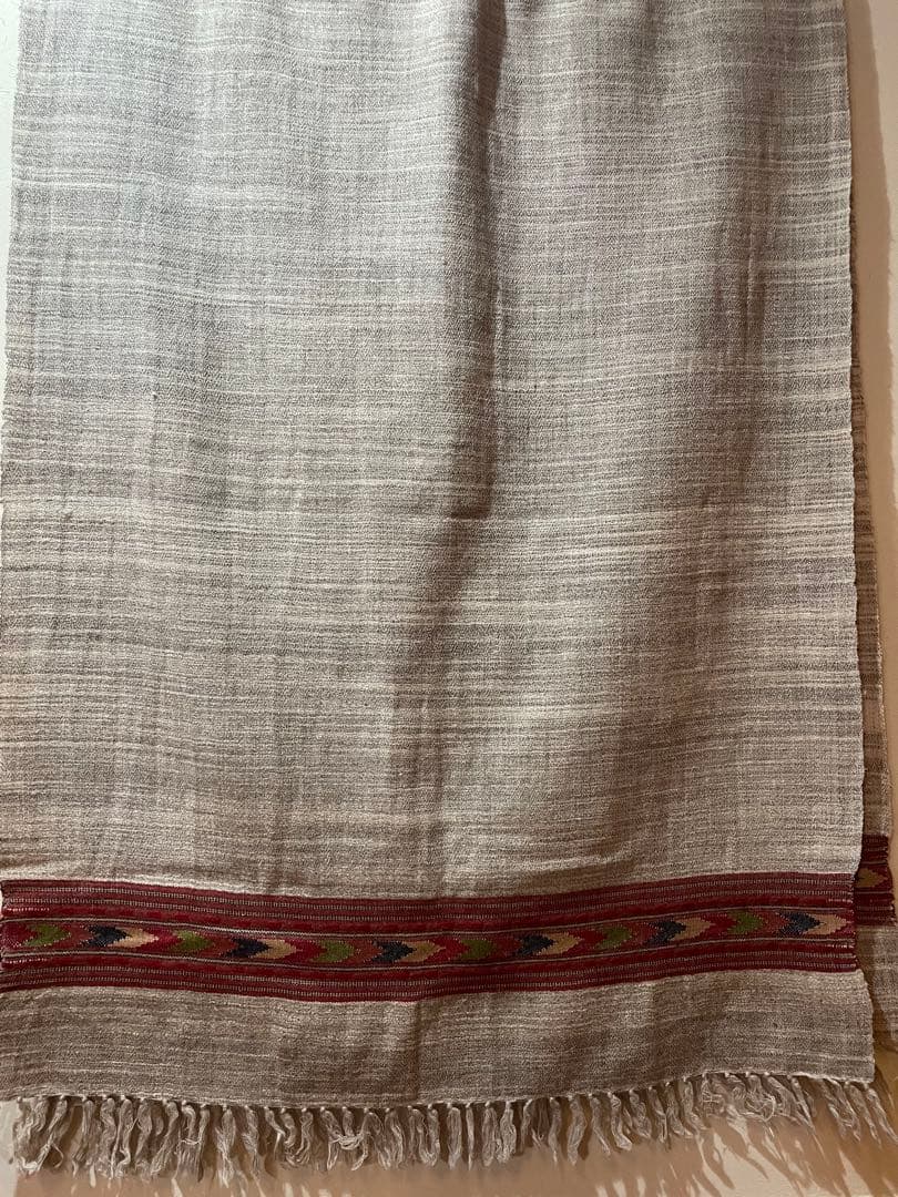 ヤクウール大判ストール　無染色　天然繊維　手織りショール