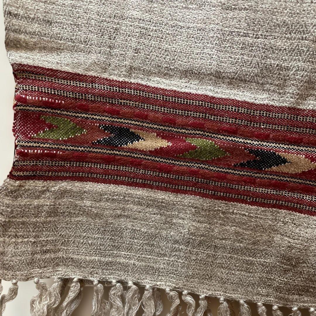 ヤクウール大判ストール　無染色　天然繊維　手織りショール