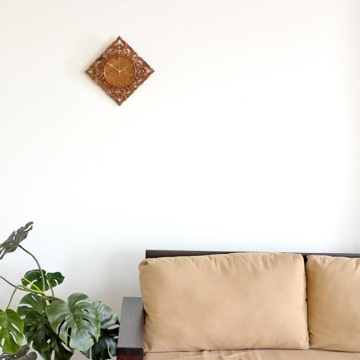 訳あり アジアン雑貨 アジアン掛時計 木製 手彫り チークウッド アラベスク