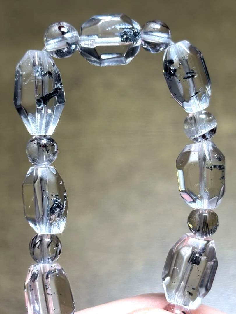 【極上品】　スティブナイトインクォーツブレスレット