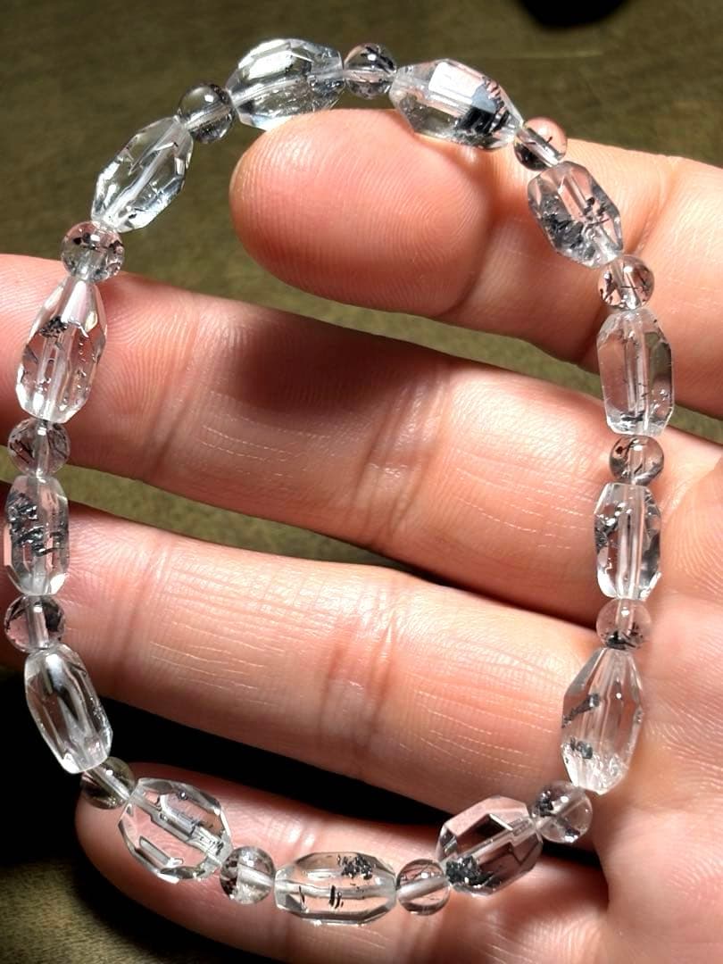 【極上品】　スティブナイトインクォーツブレスレット