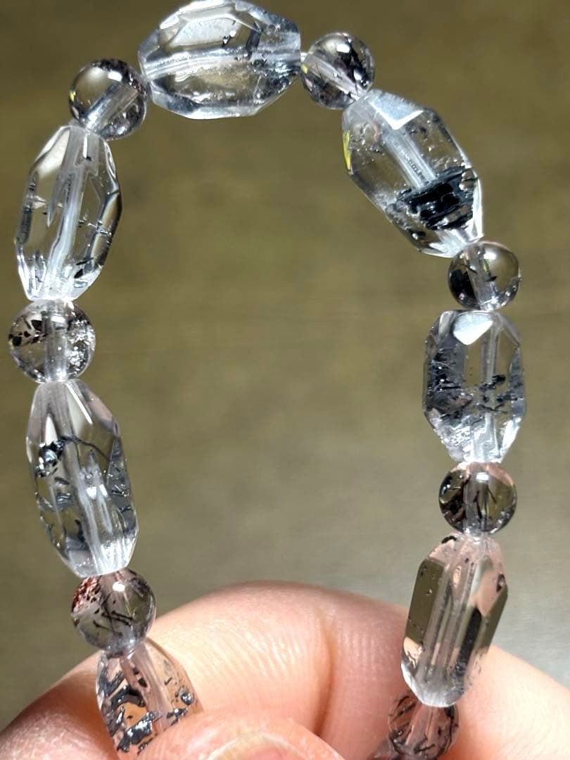 【極上品】　スティブナイトインクォーツブレスレット