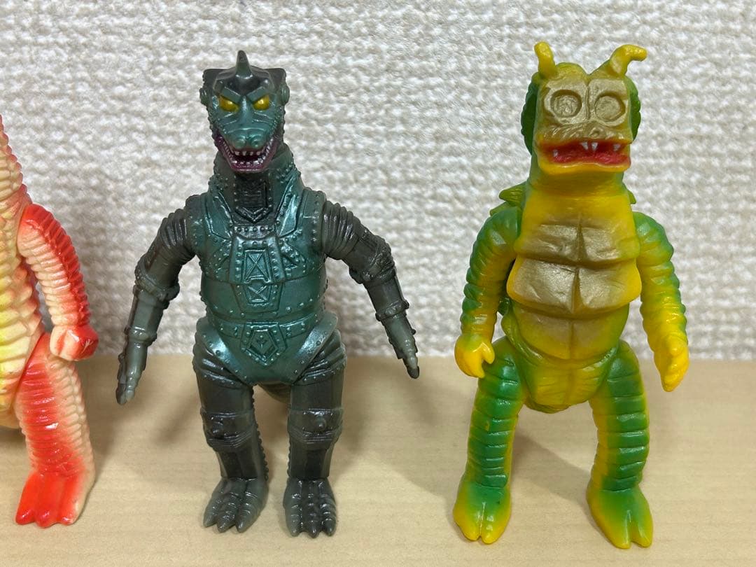 ブルマァク　ウルトラマン　怪獣　ソフビ　ミニフィギュア 7種