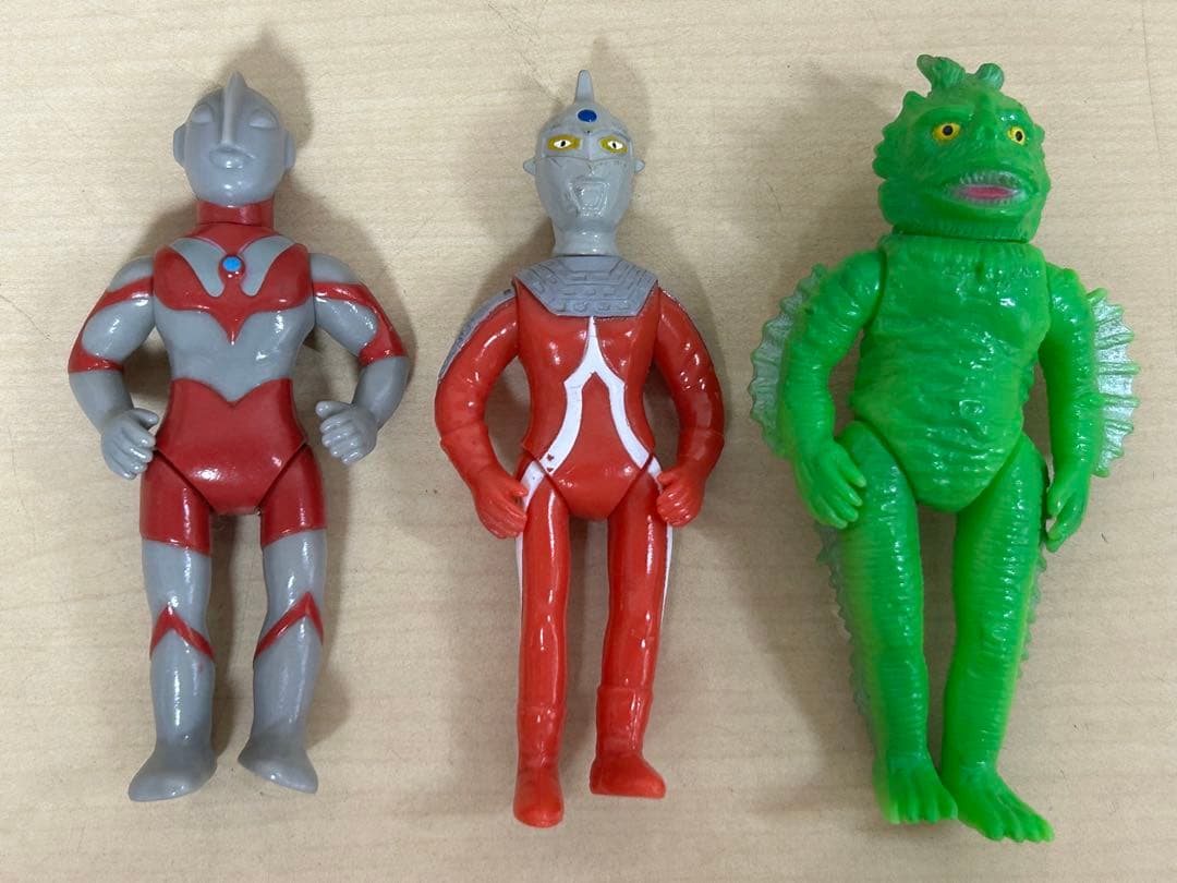 ブルマァク　ウルトラマン　怪獣　ソフビ　ミニフィギュア 7種