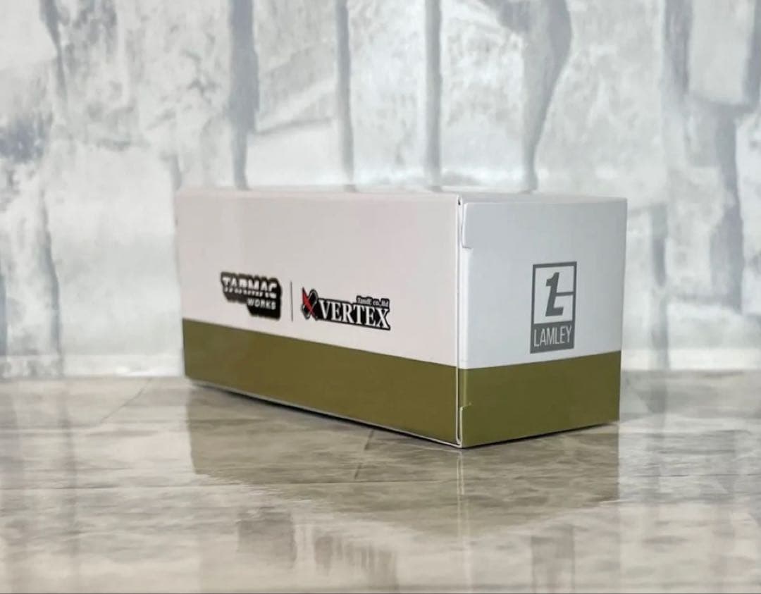 ターマックワークスVERTEX チェイサー1/64チェイスTARMACWORKS