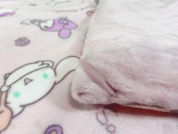シングル 約150×200cm サンリオキャラクターズ　あったか掛布団