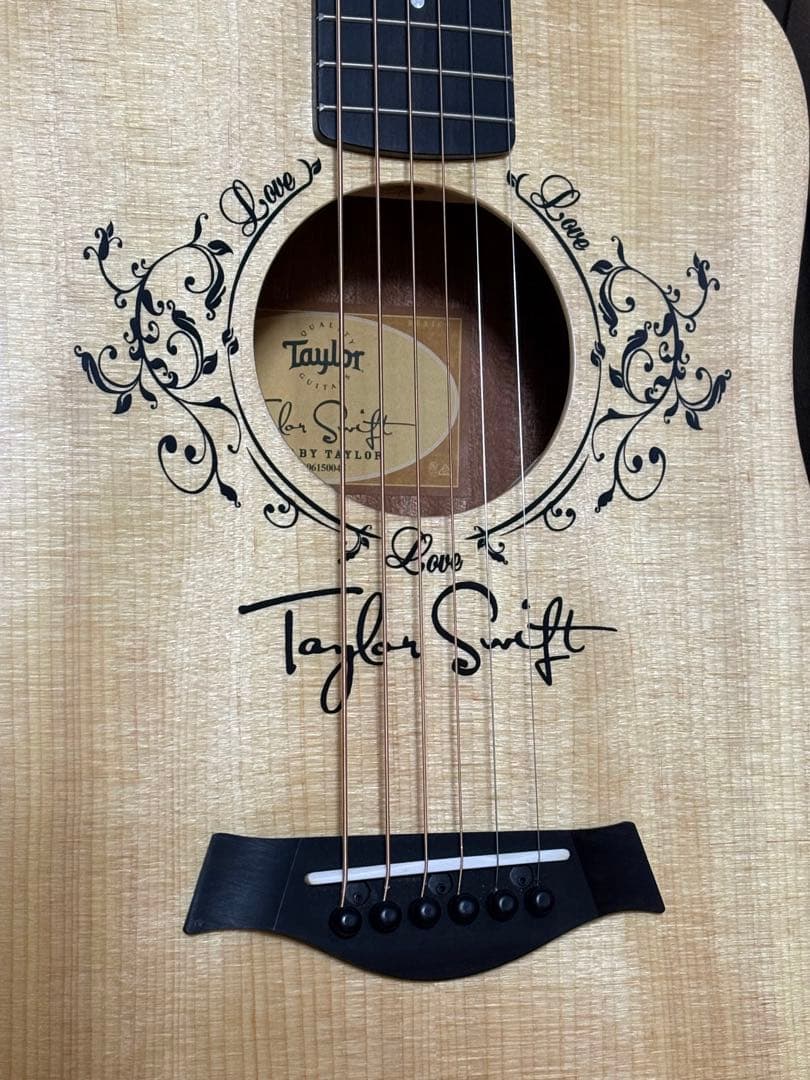 Taylor Swift Baby Taylor-e アコースティックギター