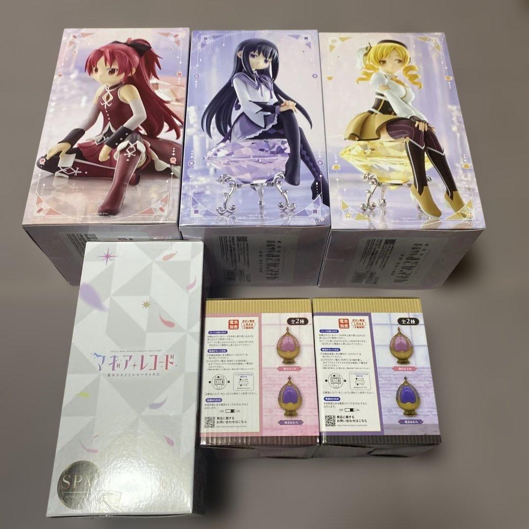 まどか☆マギカ フィギュア4体とマギカソウルジェムライト2種セット