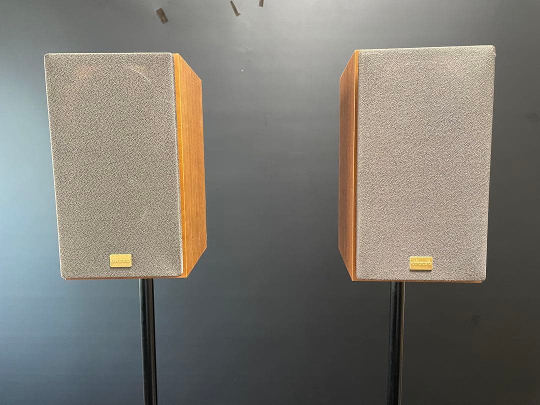 ONKYO スピーカー D-105M 2個セット　スタンド付き