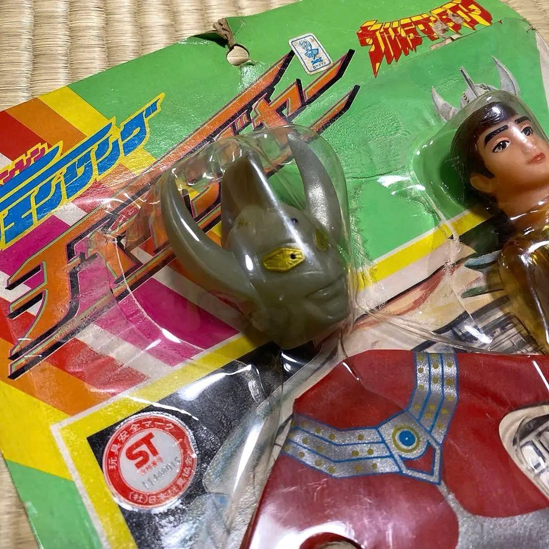 タカラ　ウルトラマンタロウ　チェンジングチャレンジャー