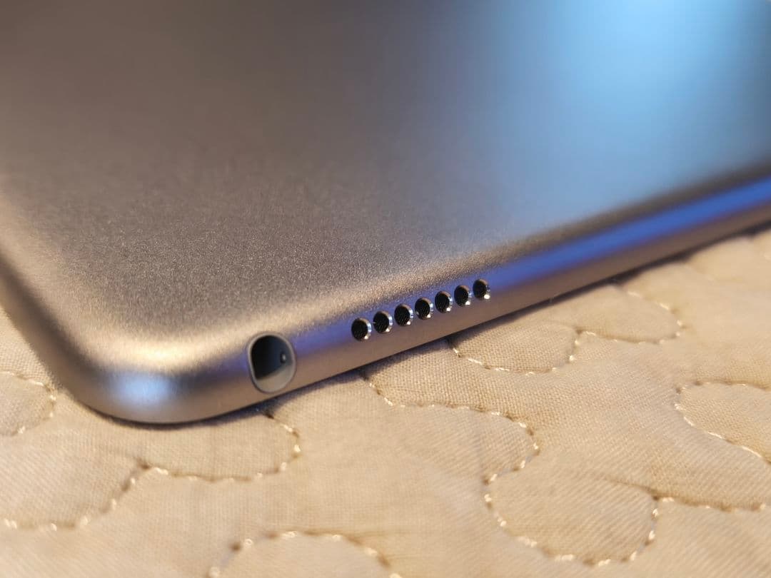 Apple iPad Pro 9.7インチ 256GB シルバー