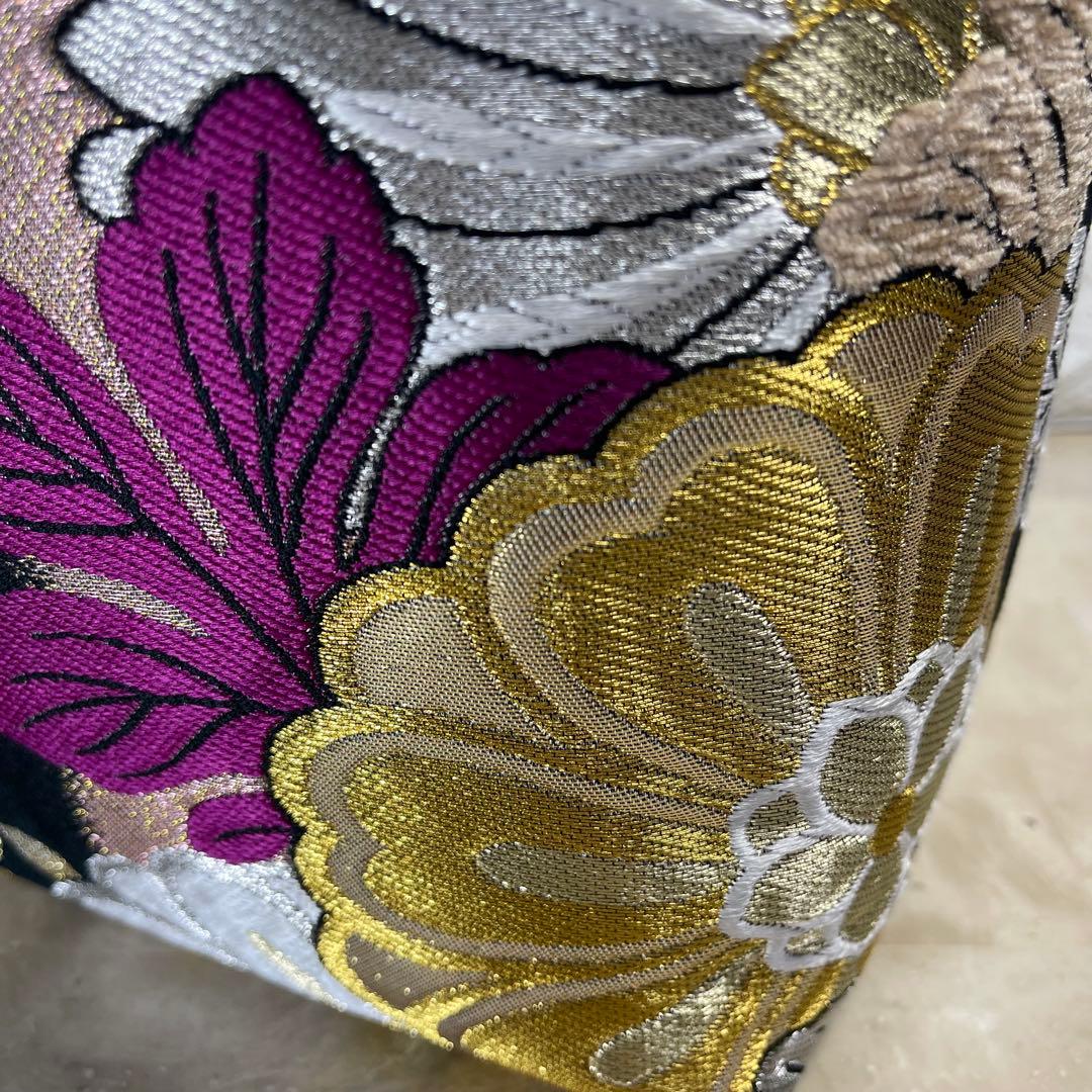 b帯リメイクバッグ 高級正絹✰︎都・もーる✰︎黒地に菊と桜 市松文様 唐織 振袖帯