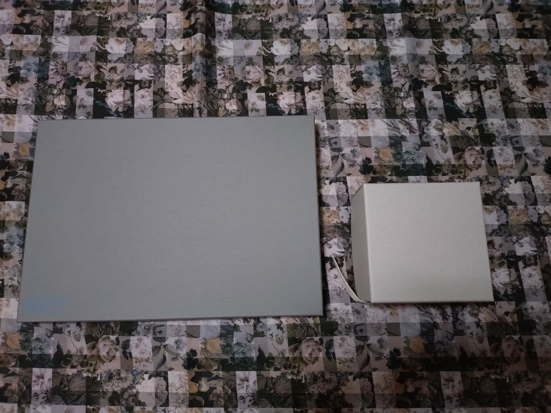 イイホシユミコ check&stripe ミスティピンク　プレート　カップ