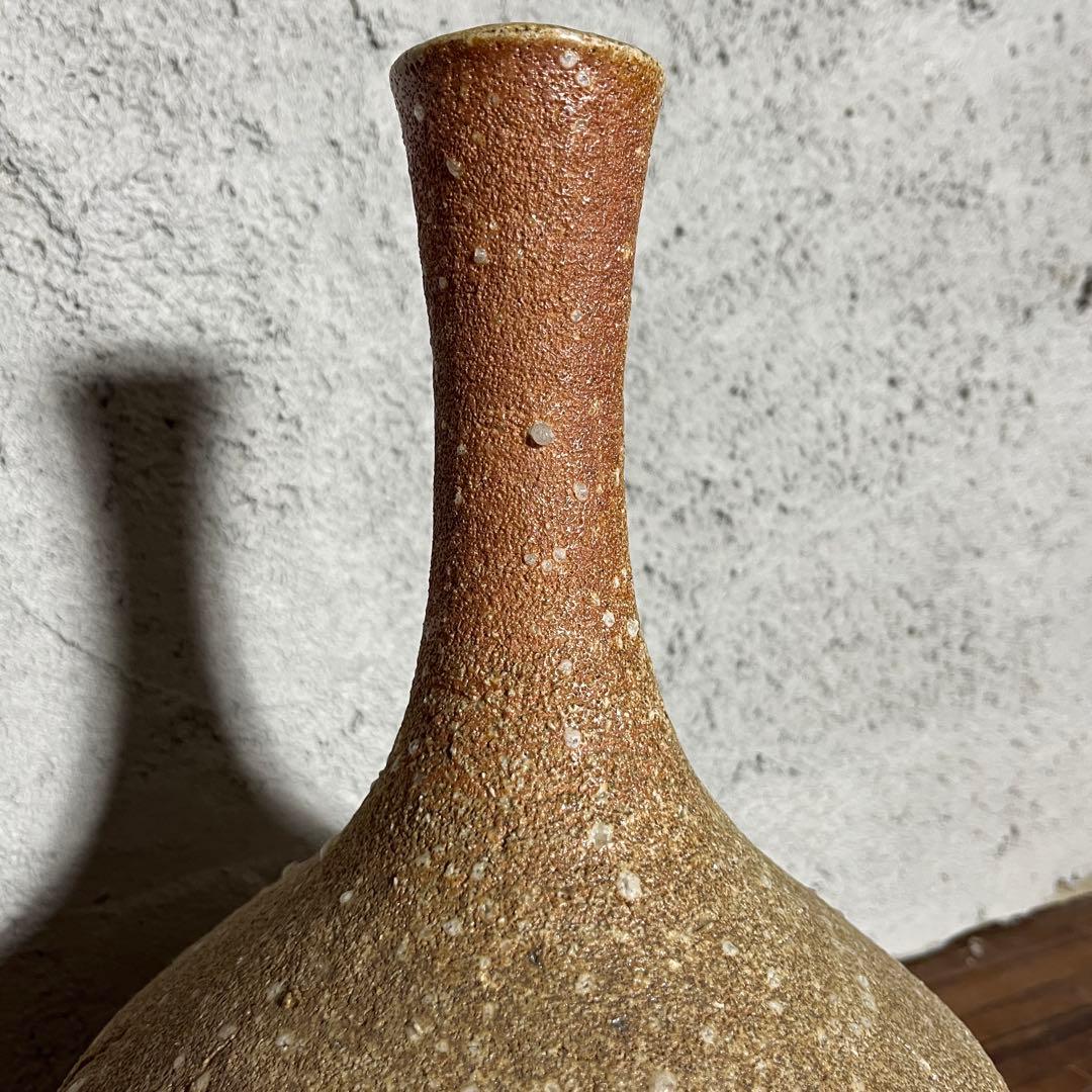【作家物・信楽焼】焼締 花瓶 壺型 一輪挿し 署名有 陶印 和モダン 茶陶 花器