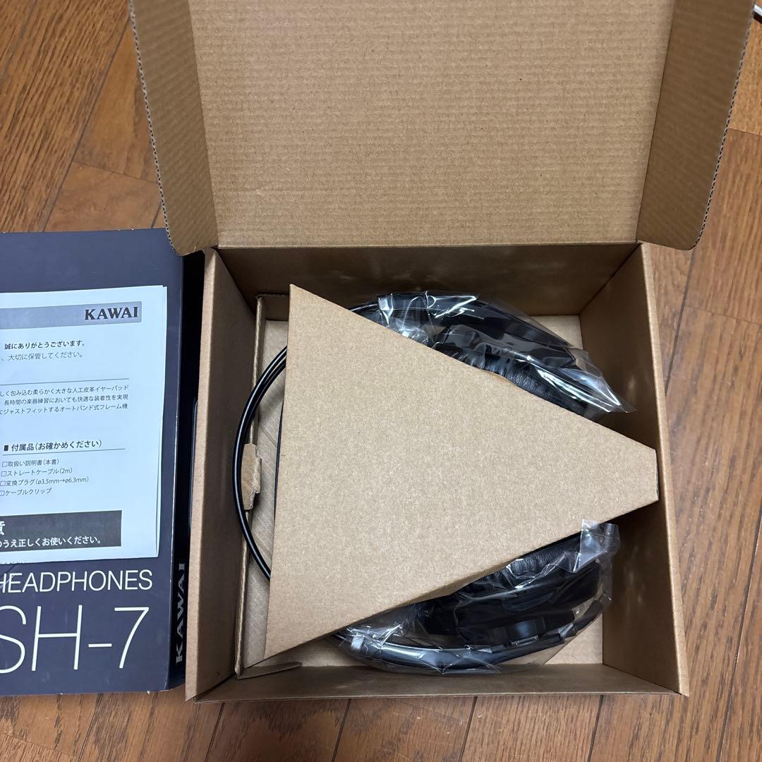 新品未使用　ＫＡＷＡＩ　ヘッドホン　SH-7