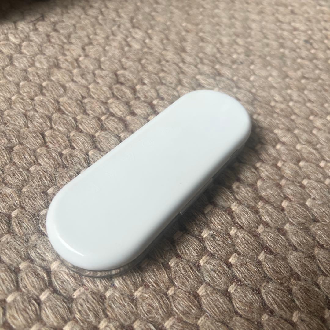 NOTHING ワイヤレスイヤホン シルバー