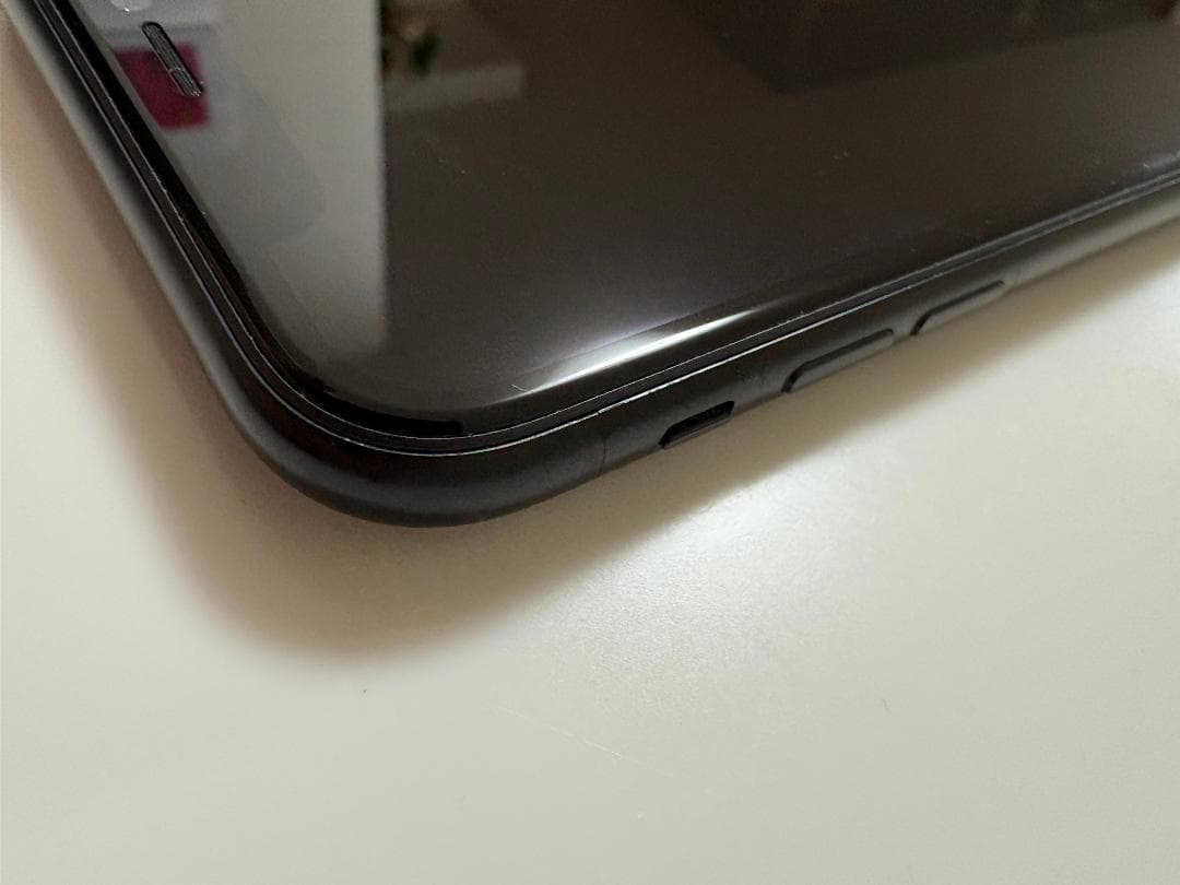 【美品】Apple iPhone XR 64GB 黒 箱付〔バッテリー89％〕