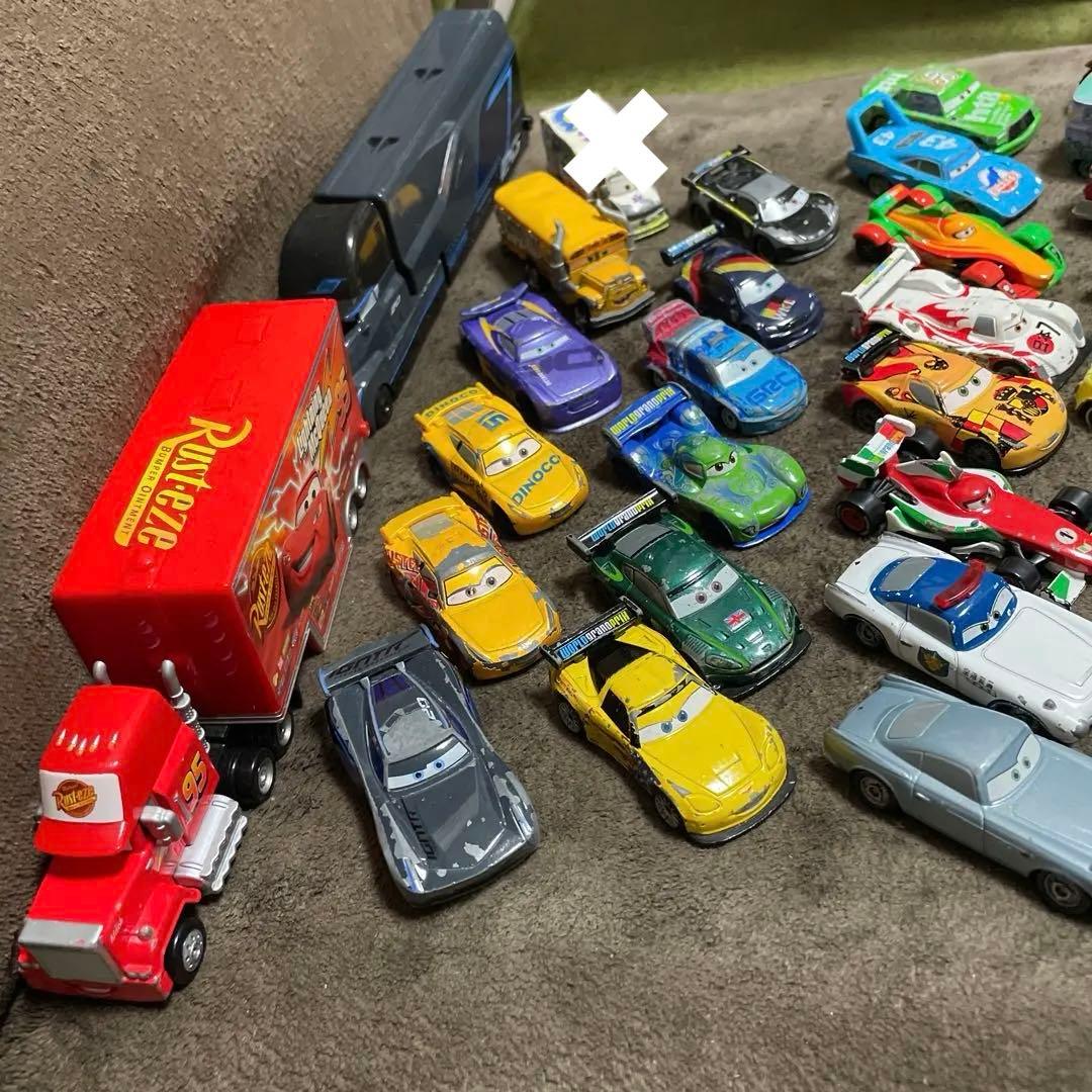 カーズ　トミカ　トレーラー2台含む34台