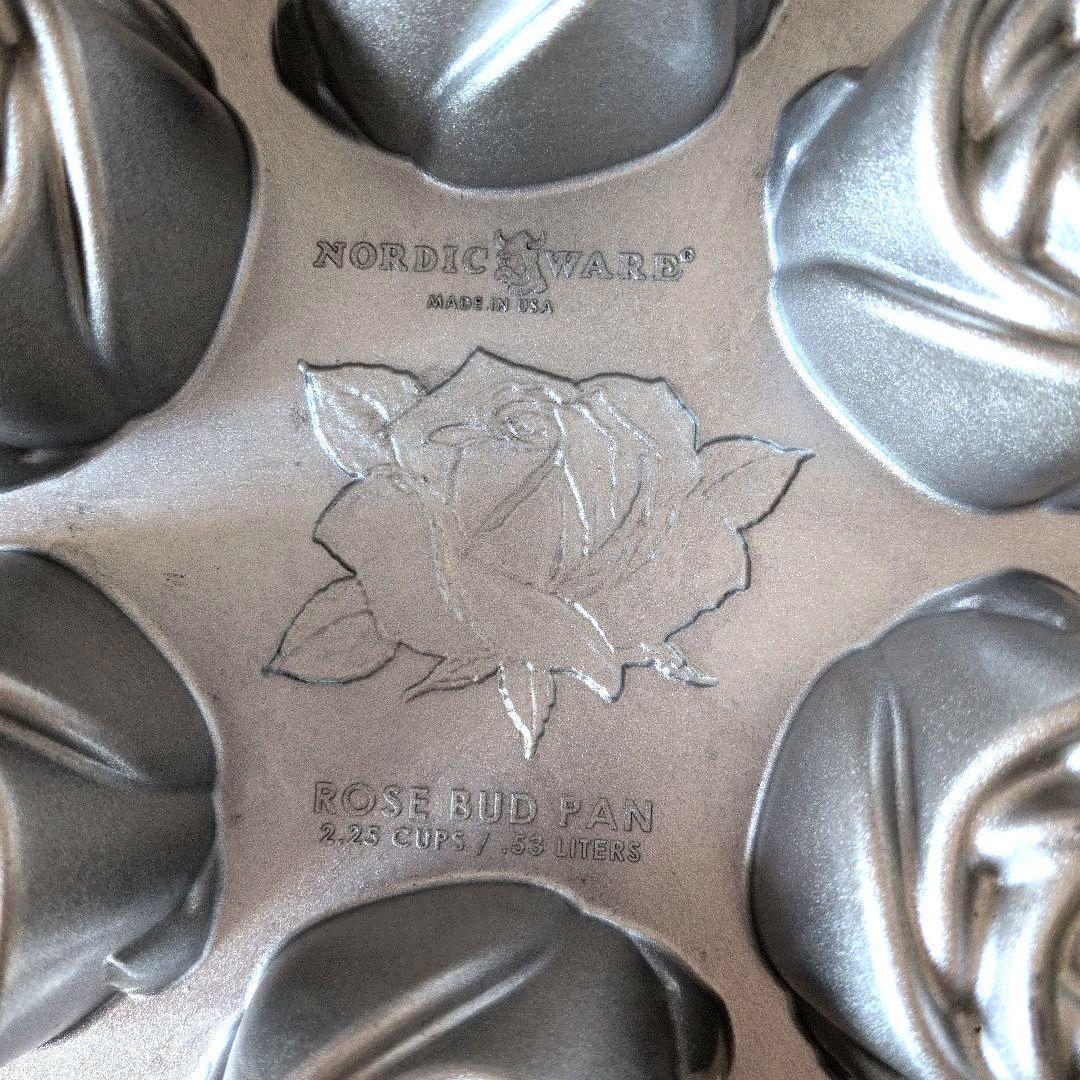 【刻印あり】ノルディックウェア ローズパン バラ ケーキ型 6個焼