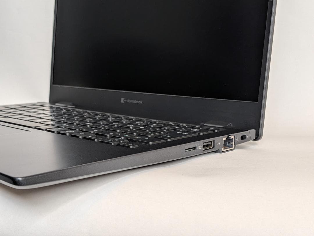 第11世代Core i5 Dynabook G83/HU 190