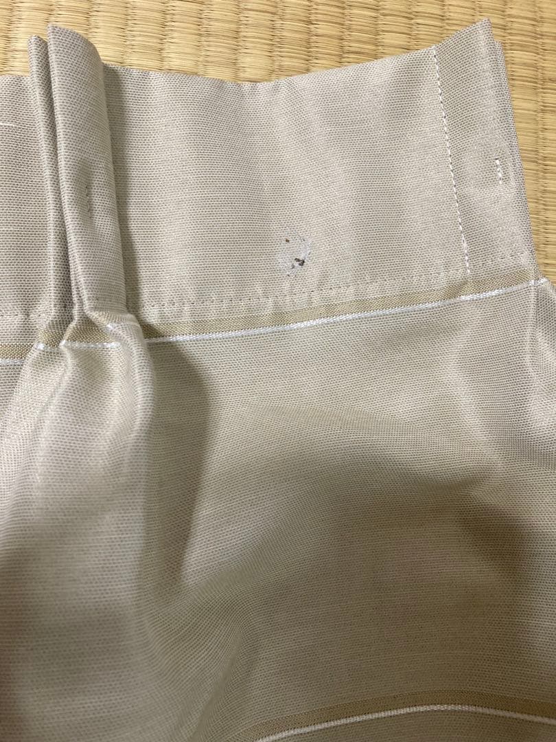 光沢カーテン、遮光性、オーダーメイド品