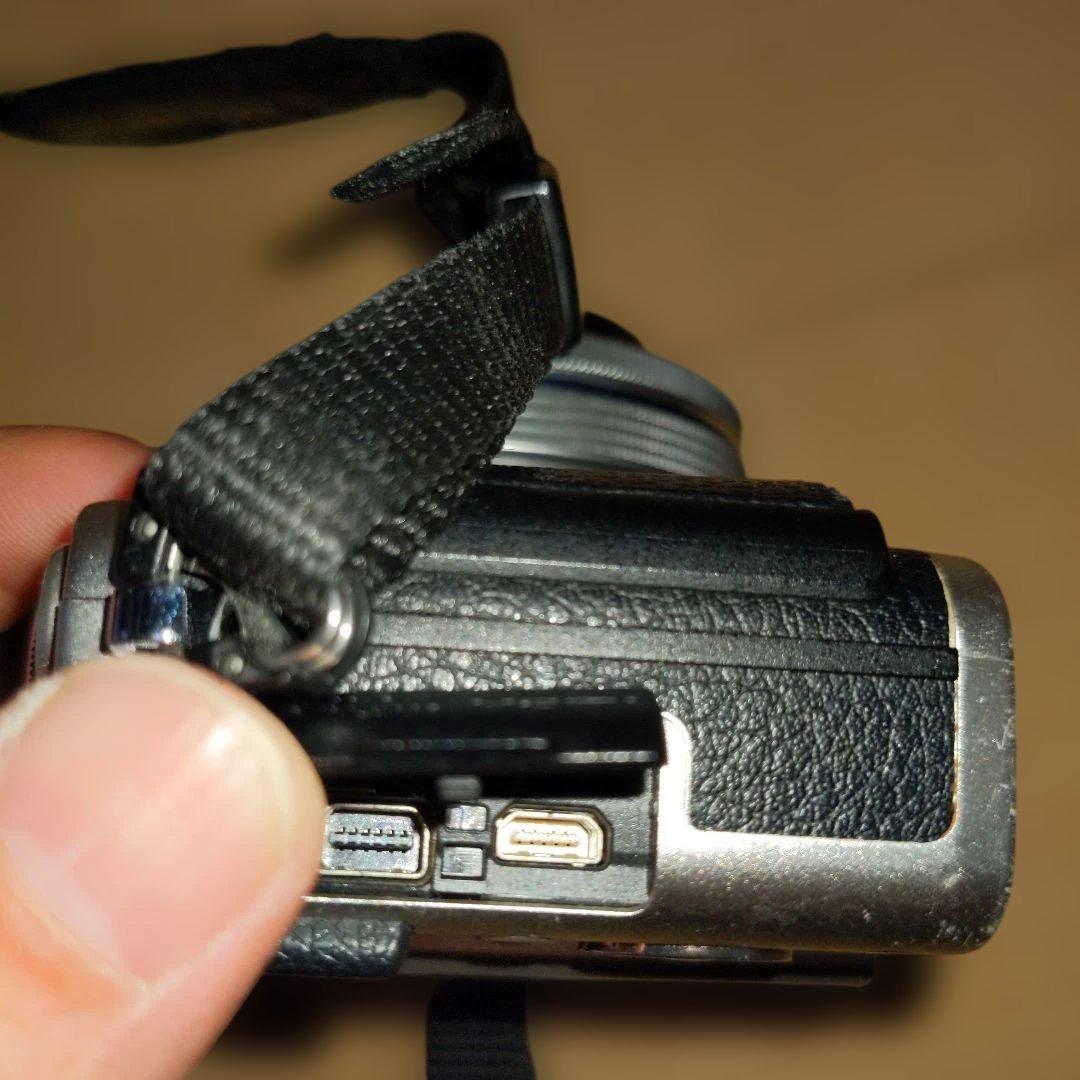 OLYMPUS　PEN Lite E-PL7