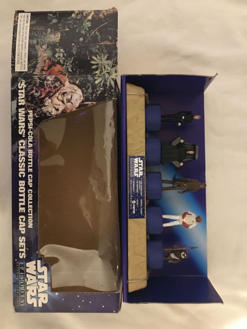 スターウォーズ　ボトルキャップ　セット　台座付き