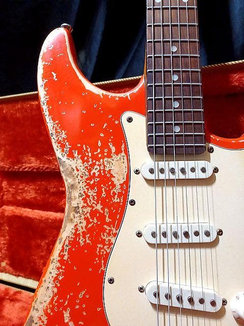 ギター FiestaRed Relic LaquerFinishStratocaster