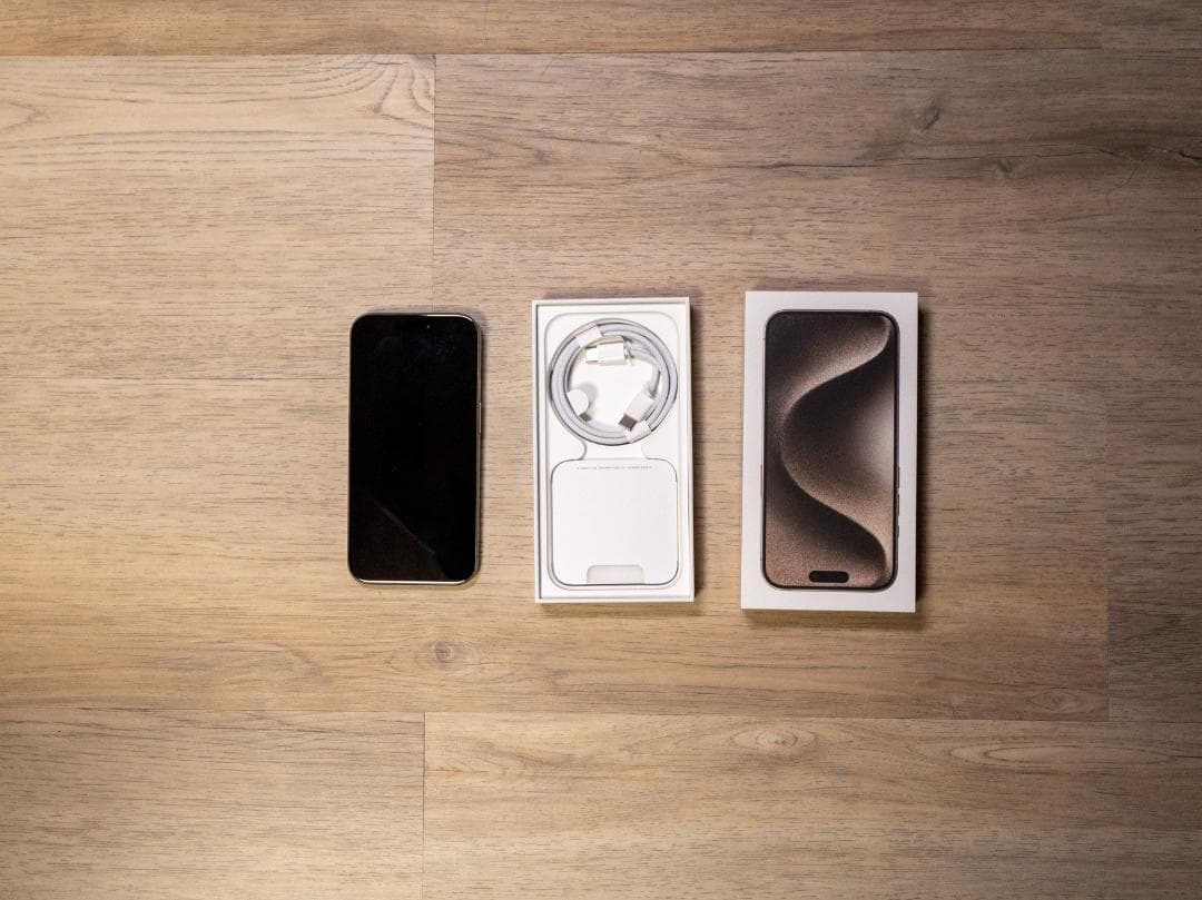 used　iPhone 15pro　128GB