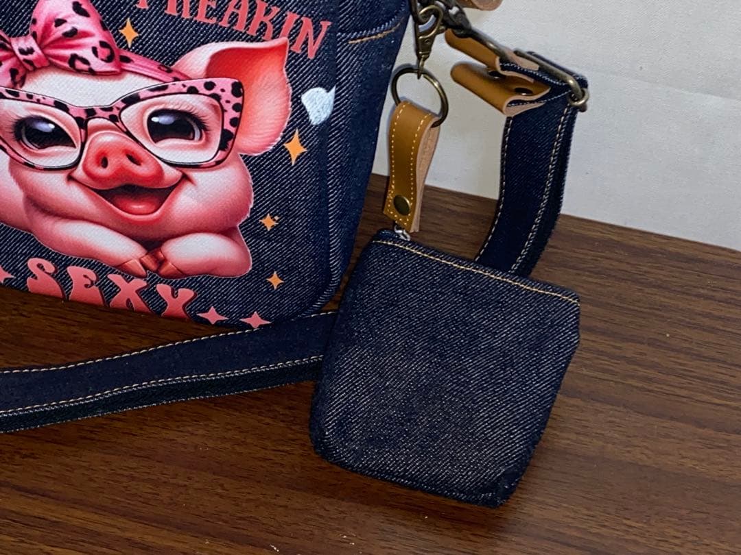 ハンドメイド☆岡山デニム♪☆ブタさん♪ブタ☆ショルダーバッグ