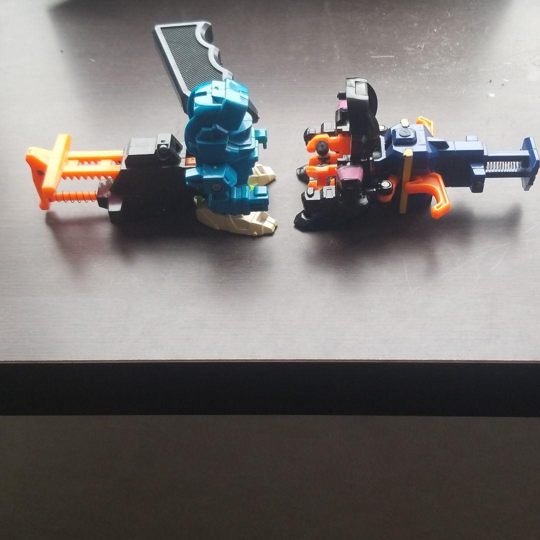 ビーダマン4体セット