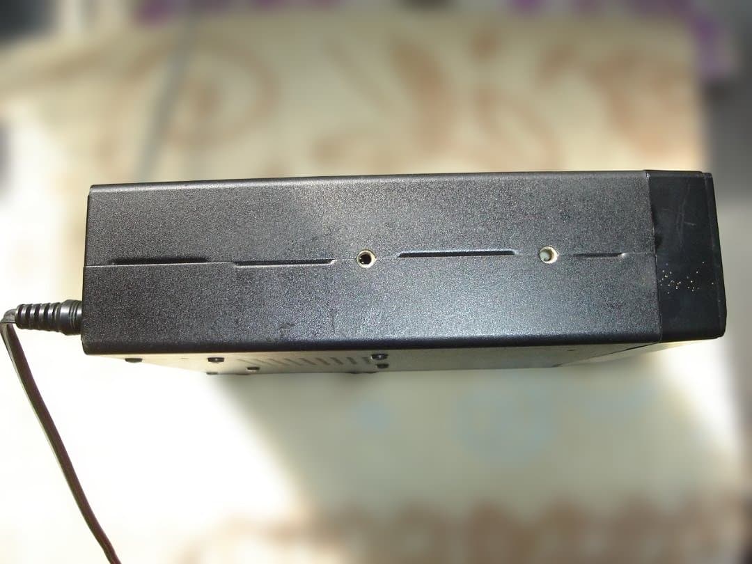 ICOM IC-R100 受信機