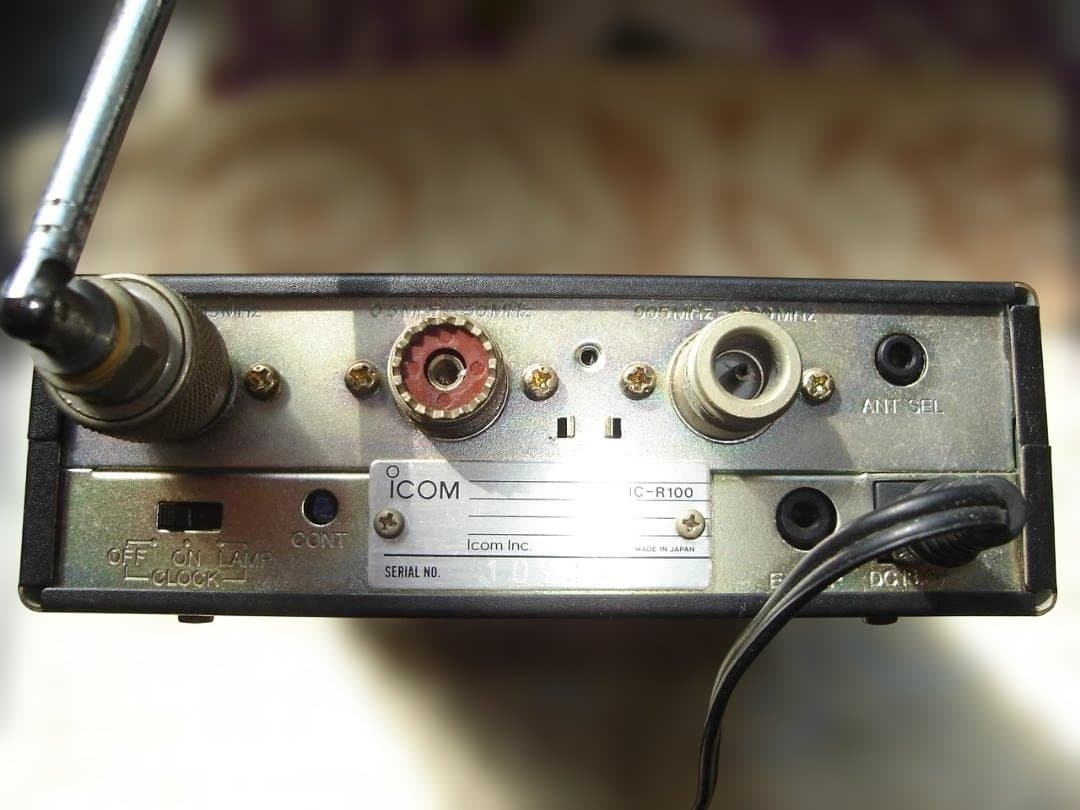 ICOM IC-R100 受信機
