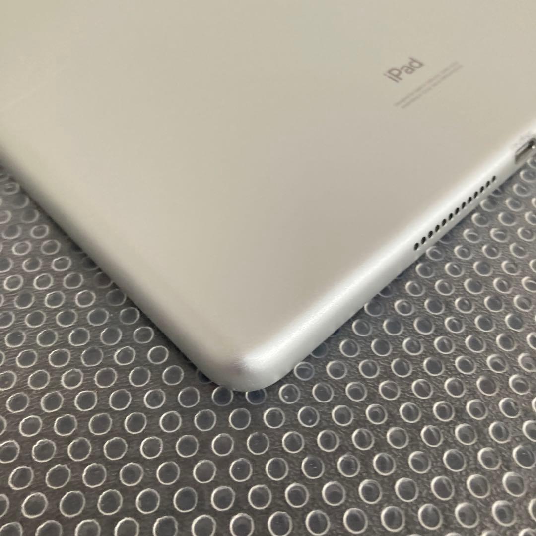 563【早い者勝ち】iPad8 第8世代 32GB WIFIモデル☆