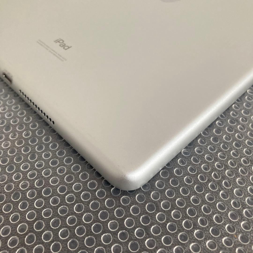 563【早い者勝ち】iPad8 第8世代 32GB WIFIモデル☆