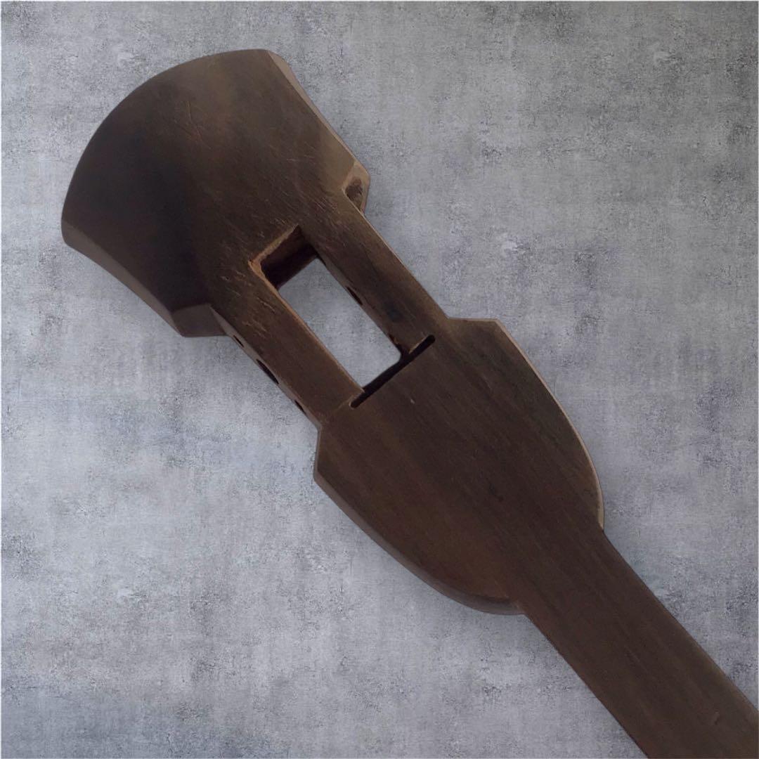 三線の棹沖縄ヤンバル産ユシの木