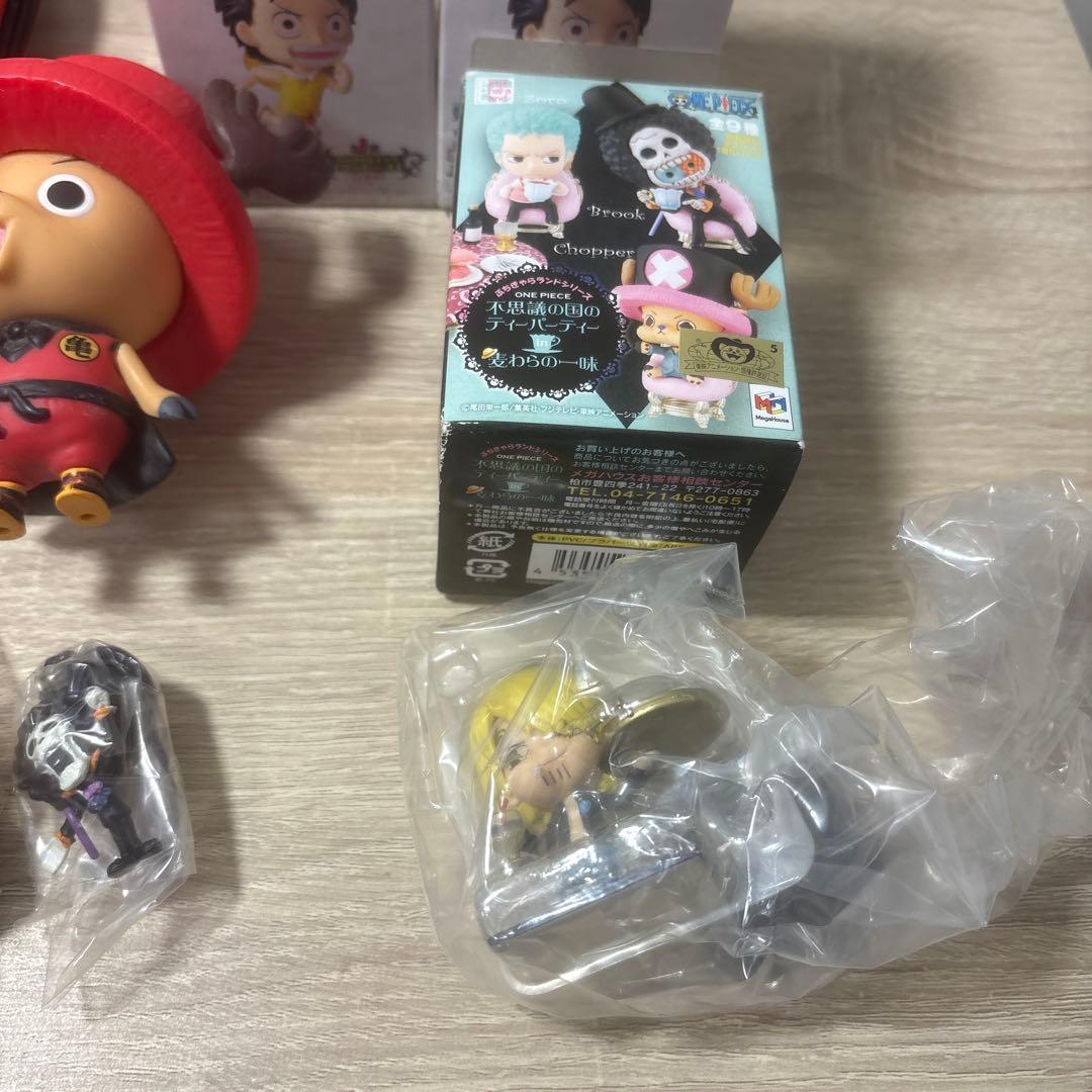 ワンピース　タオル　パスケース　ポーチ　フィギュア　　ストラップ