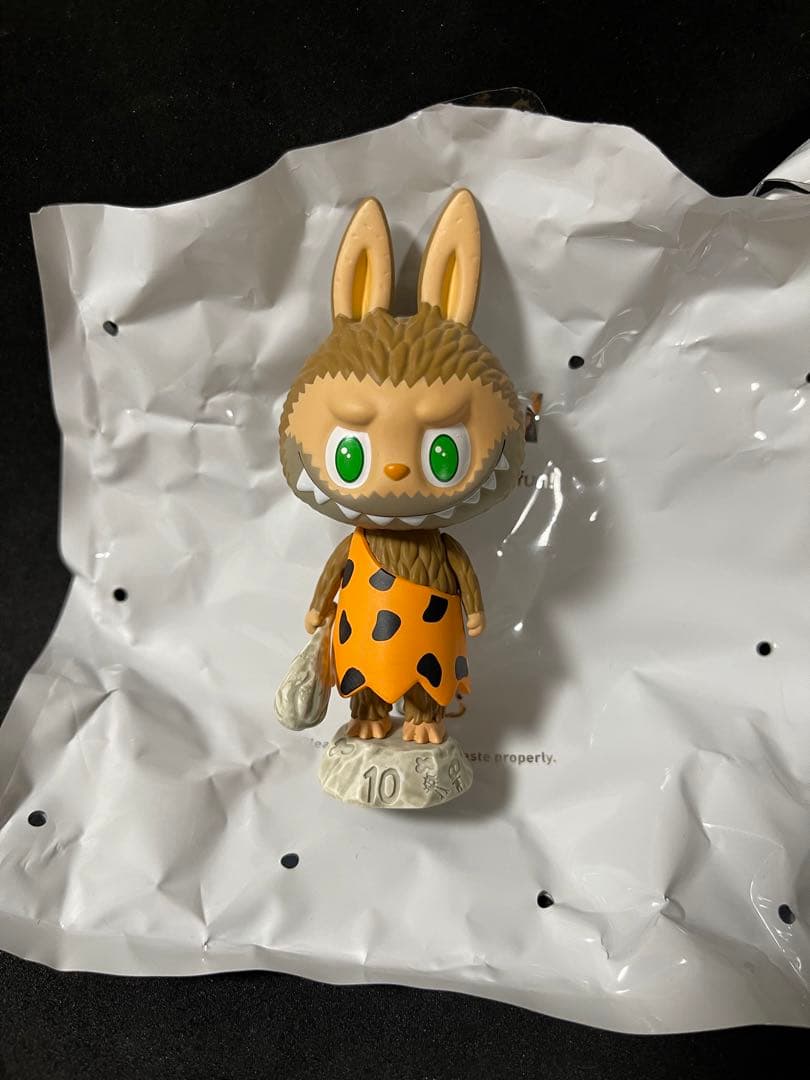 POPMART 10th Anniversary シリーズ LABUBU ラブブ