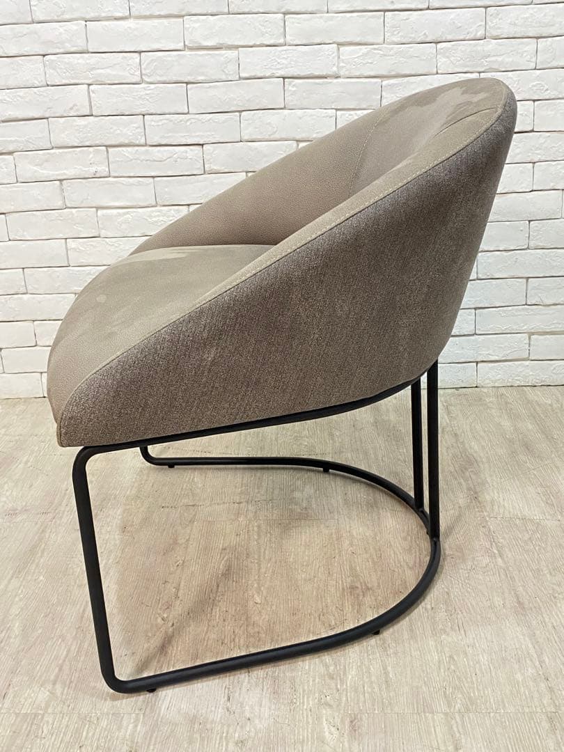 【東京都内23区配送無料】定価4万円 アビタスタイル 椅子　チェア　ソファー