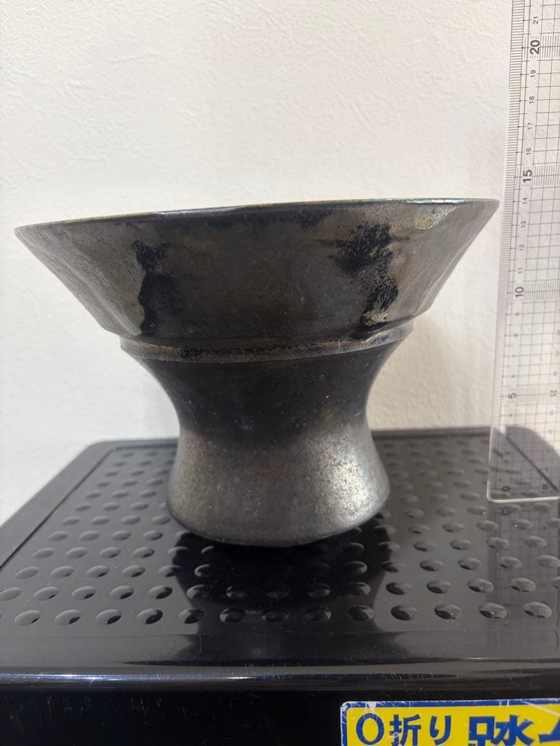 8labo YATAGARASU POTシリーズ　植木鉢⑧