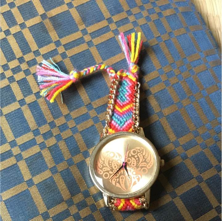 ミサンガウォッチ