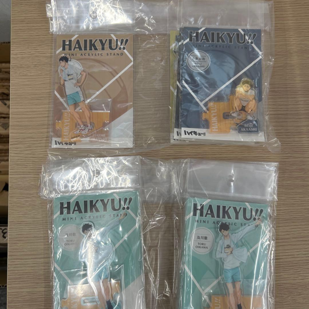 【大量】ハイキュー!! 孤爪・黒尾 幼少期缶バッジ168個 他 まとめ売り