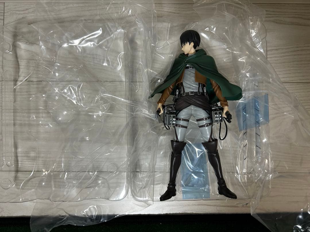 一番くじ　進撃の巨人　B賞　リヴァイ