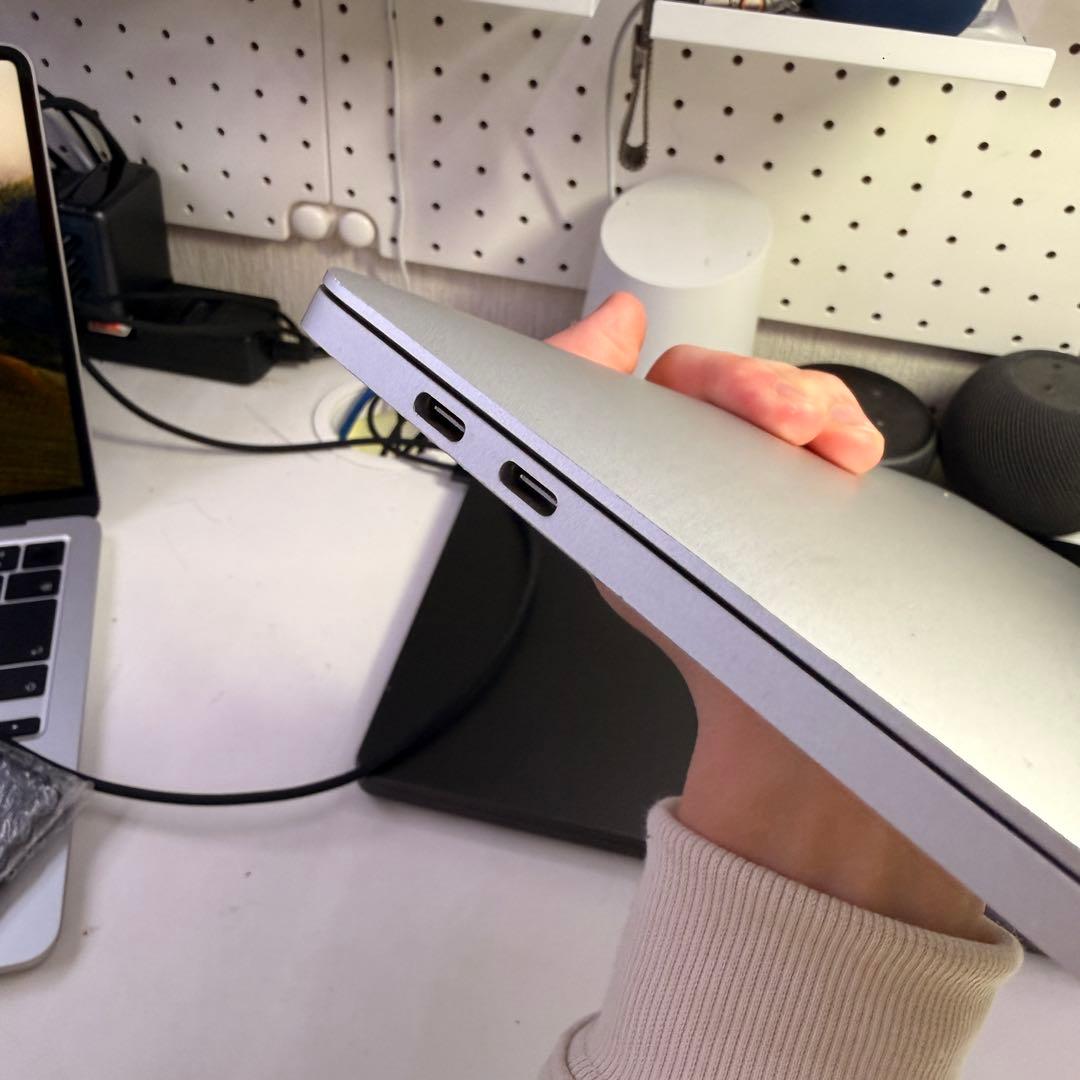 Apple MacBookPro i7搭載16GB/256GB極美品