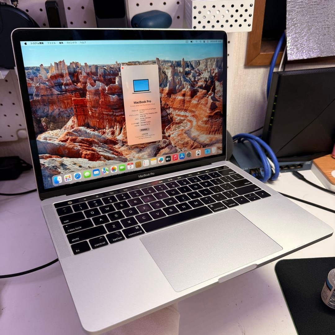 Apple MacBookPro i7搭載16GB/256GB極美品