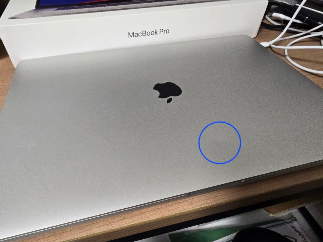 MacBook Pro 16-inch, 2019 i9 本体