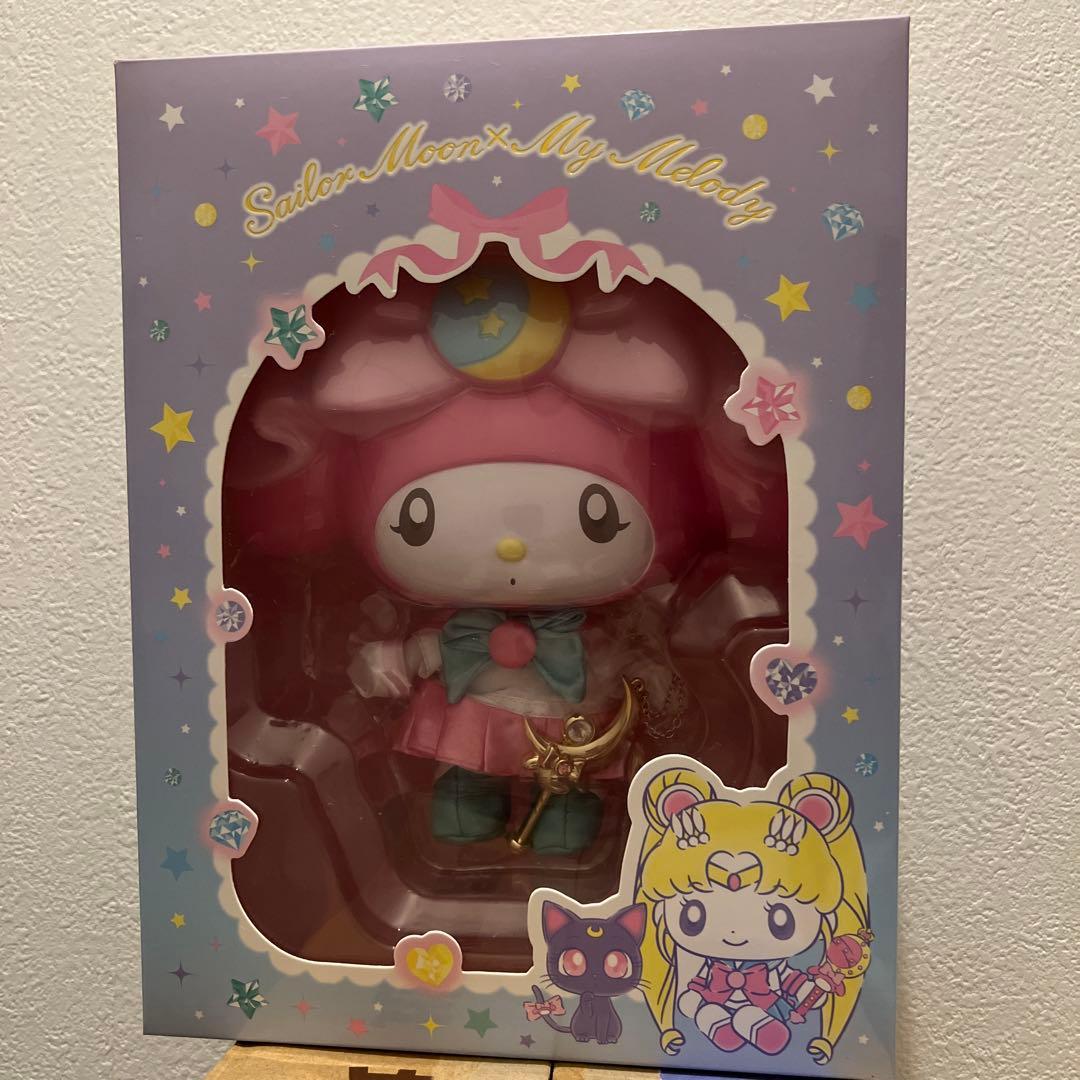 セーラームーン　マイメロ　ドール人形2点　ソフビ　ネックレス