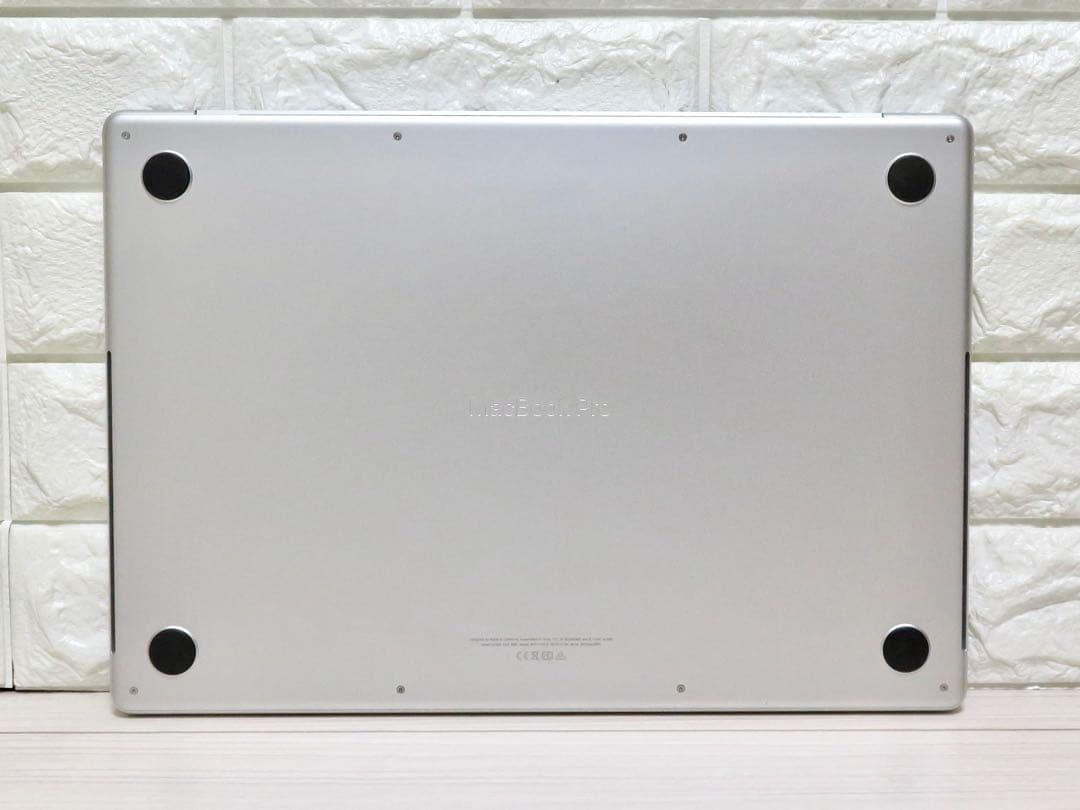 M1Max MacBookPro 16インチ　メモリ32GB SSD1TB